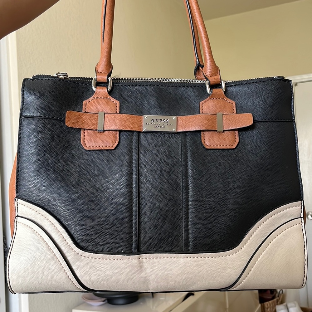Guess bag never - super nice and chic